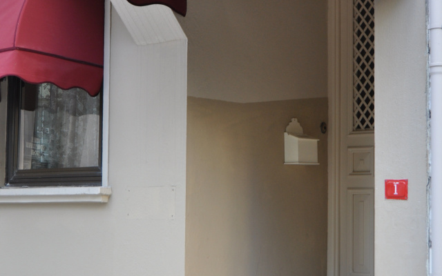 Taksim Home Hotel