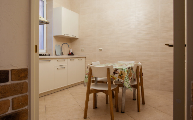Emili Guest House