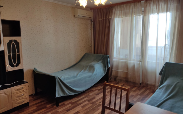Апартаменты на метро Крымская
