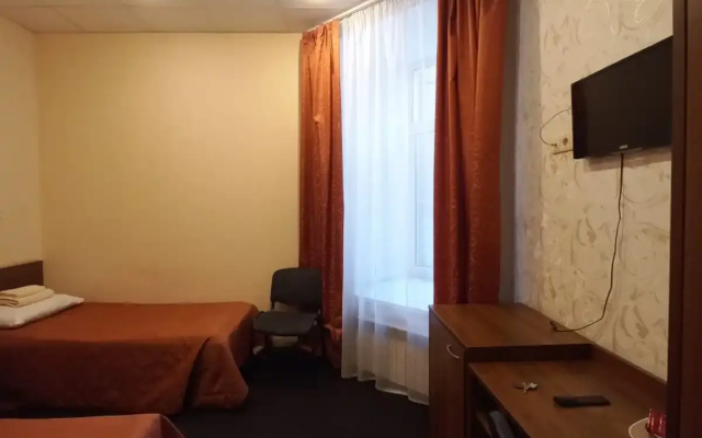 Гостевой Дом Атмосфера на Большом 32