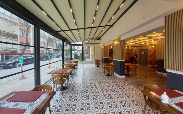 Отель Bakirkoy Tashan Business& Airport Hotel