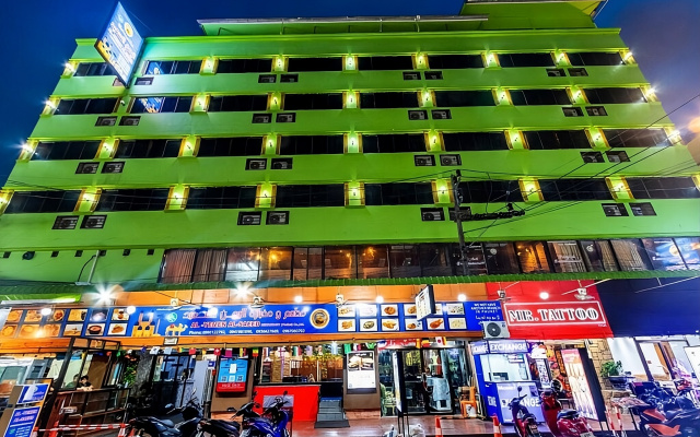 Отель Saba Suites Patong Phuket