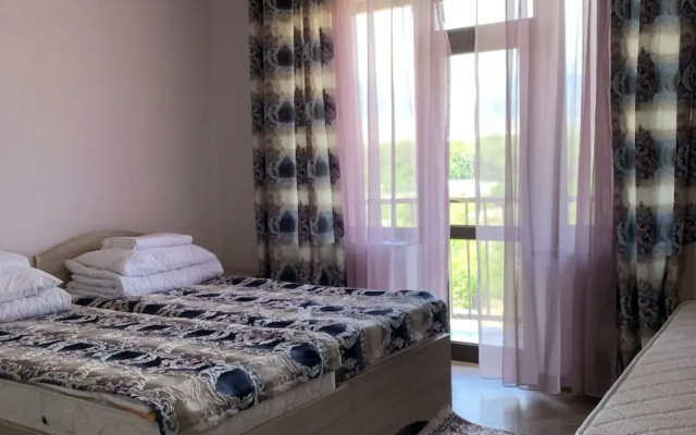 Курортный отель Razam 1