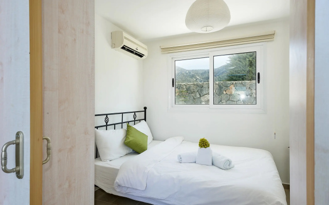 Апартаменты JOYA CYPRUS SONGBIRD GARDEN