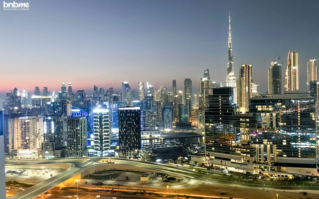 Апартаменты Bnbme Damac Towers Paramount 3 Bdr
