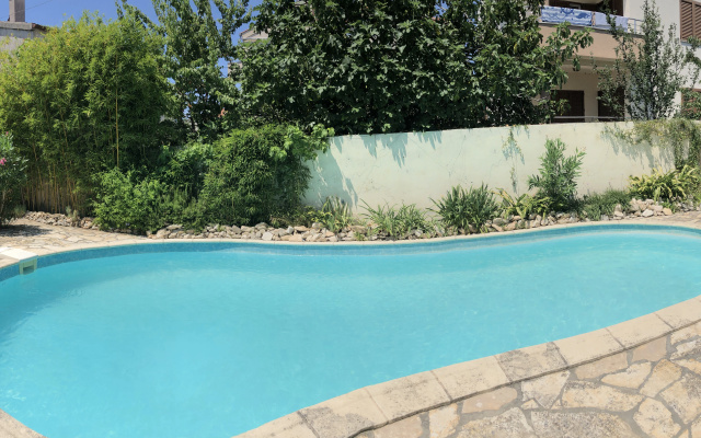 Апартаменты in Villa Big garden Private pool Sea close