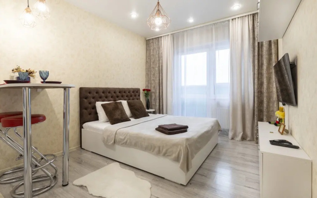 Апартаменты Prince Apartments на ПроспектеСтроителей 18 (186)