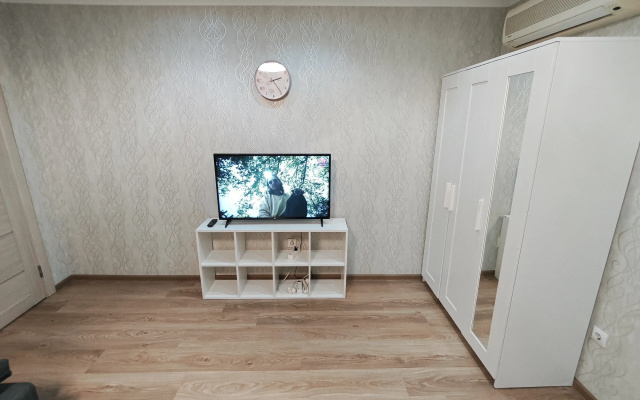 Апартаменты на Индустриальной 1Б/3В