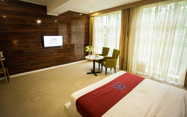 Отель B Hotel Bishkek