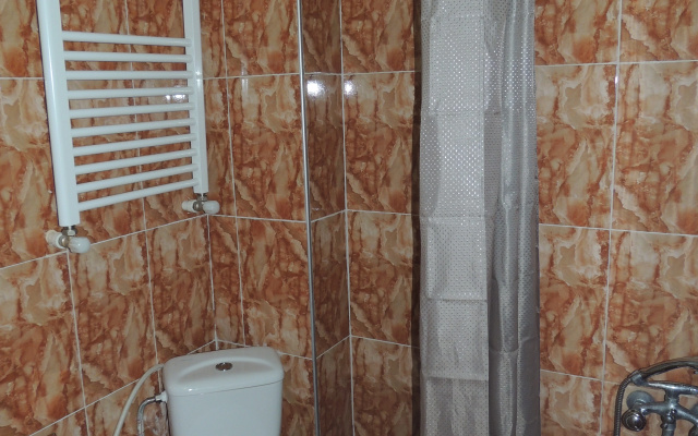Standard Double room (full double bed) · G&J Hotel — photo 8