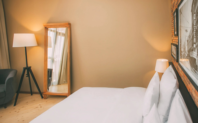 Guest rooms · Tbilisi — photo 14