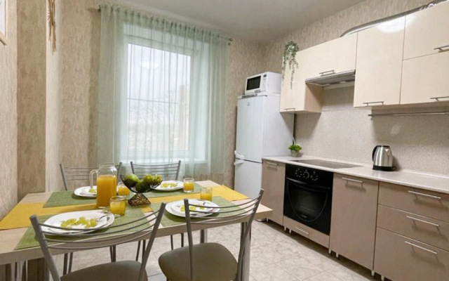 Квартира Кольцово Хоум на Бахчиванджи 15