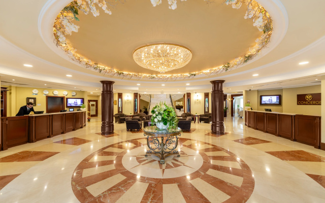 Отель M’Istra’L Hotel & SPA