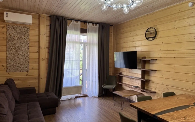 Апартаменты 403 в Family Alley