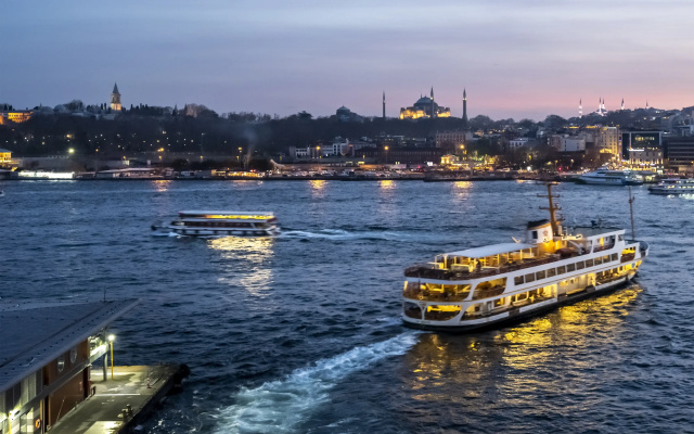 Отель DeCamondo Residence Karaköy