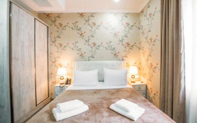 Guest rooms · Tbilisi — photo 27