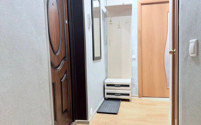 Квартира двухкомнатная в спальном районе