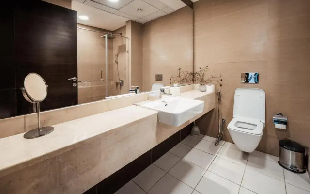 Апартаменты izzzi One Bedroom Sparkle Tower