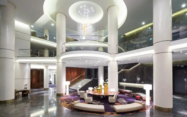 Отель Hilton