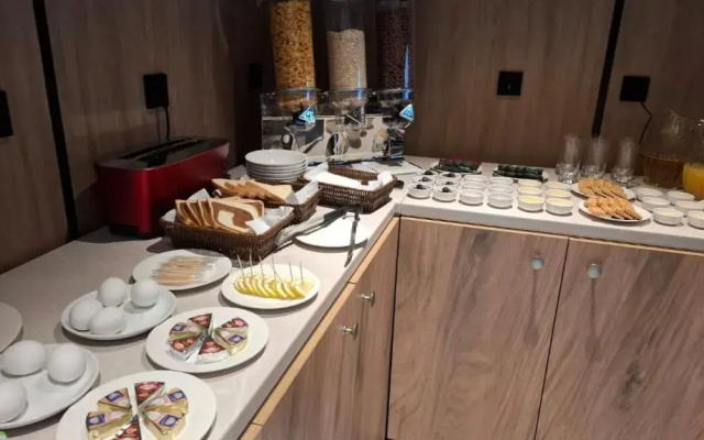 Отель Keruen inn Aktau