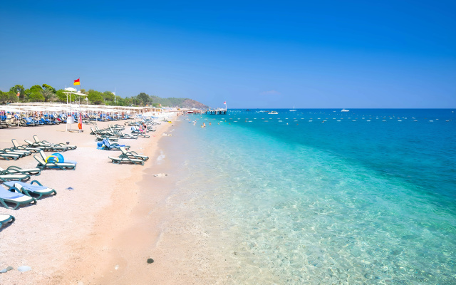 Отель Kemer Royal Beach
