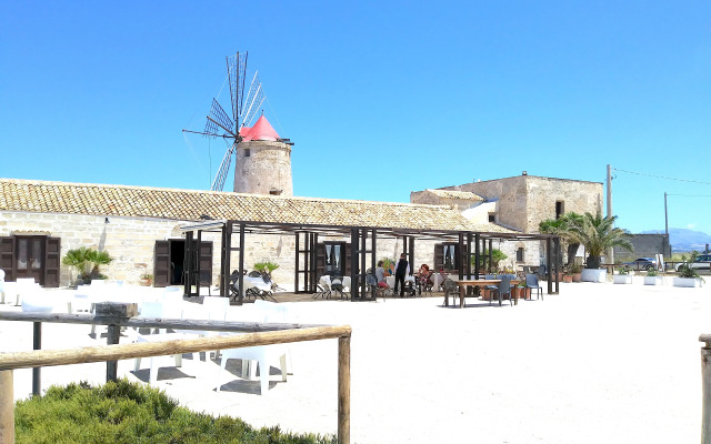 Вилла SAPPHIRE HOME POOL SALT WATER, NATURAL CHLORINE