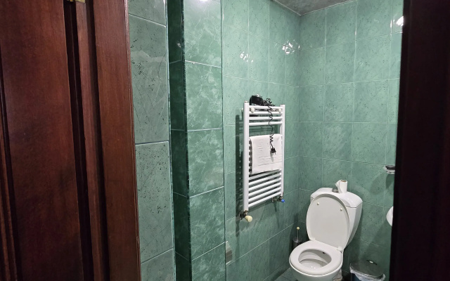 Bathroom · Batumi — photo 44