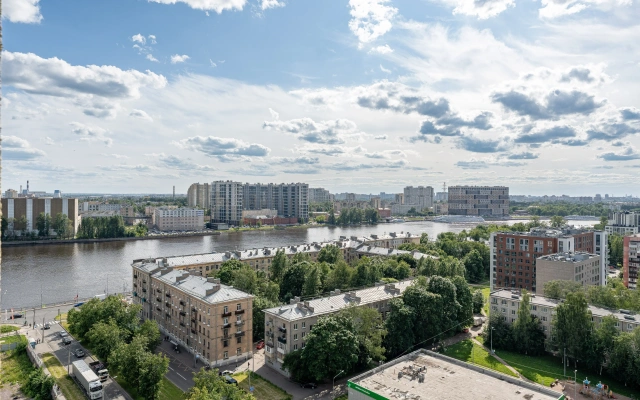 Апартаменты Your Apart на Октябрьской набережной
