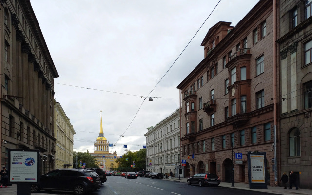 Квартира у Эрмитажа в доме Саламандра