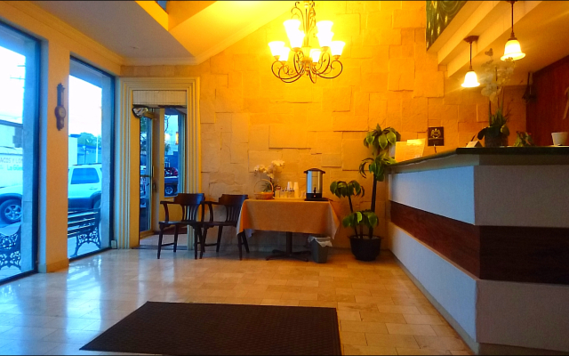 Отель Royal Inn