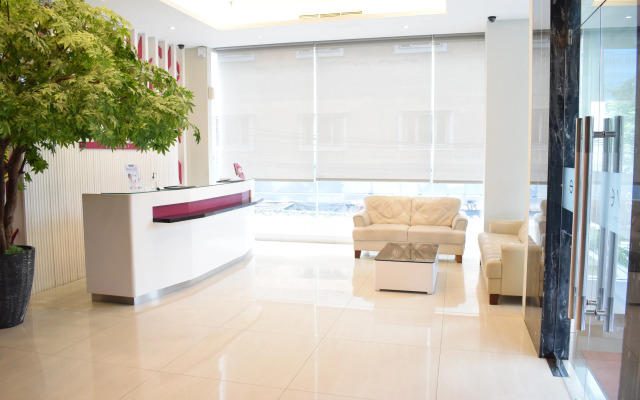Отель Favehotel Zainul Arifin