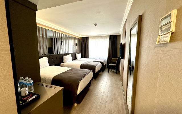 Aven Hotel