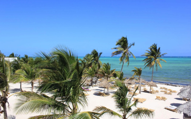 Отель Jumbo Watamu All Inclusive