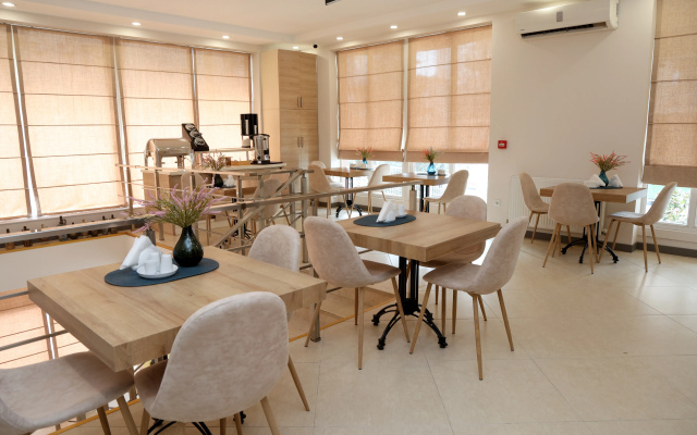 Restaurant · Batumi — photo 31