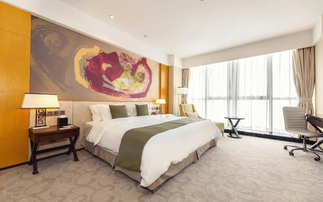 Отель Hotels & Preference Hualing Tbilisi