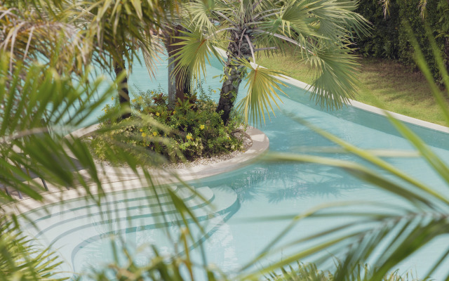 Отель The Pavilons Phuket