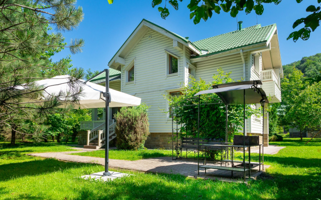 Villa Grand otel' Poljana