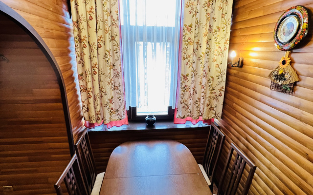 Квартира Трехкомнатная СКК им. В.Блинова