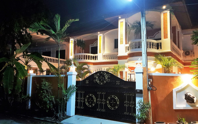 Вилла YAI LAND - The Tropical - Pattaya Jomtien