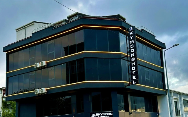 Skymoon Airport Hotel