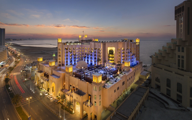 Bahi Ajman Palace Hotel