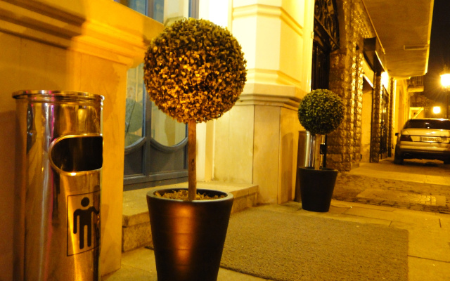 Old Town Hotel · Batumi — photo 8