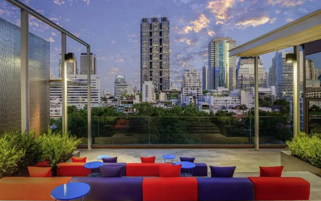 Отель ibis Styles Bangkok Silom