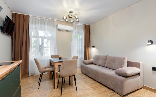 Квартира ШикаЛад КМВ Люкс в центре 5
