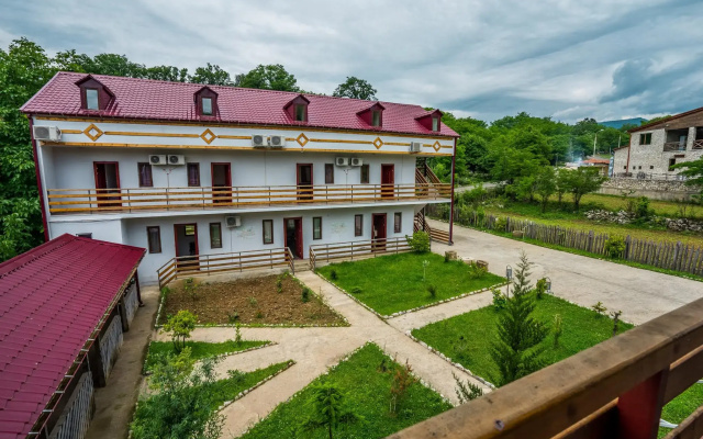 Hotel exterior · Kumistavi — photo 10
