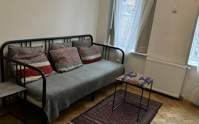 Guest rooms · Tbilisi — photo 35