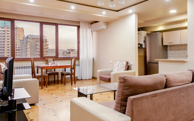 Апартаменты 2BR/Near Opera/Overlooking Yerevan/Selfenter/Keygo 24