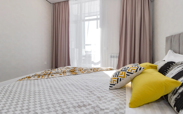 Квартира Aruna Deluxe Apartment
