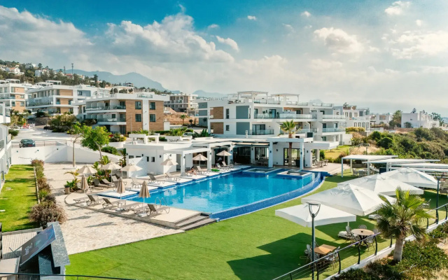 Апарт-отель Caesar Cliff Resort