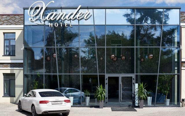 Гостиница Xander в Томске отзывы, цены и фото номеров - забронировать гостиницу Xander онлайн Томск вид на фасад